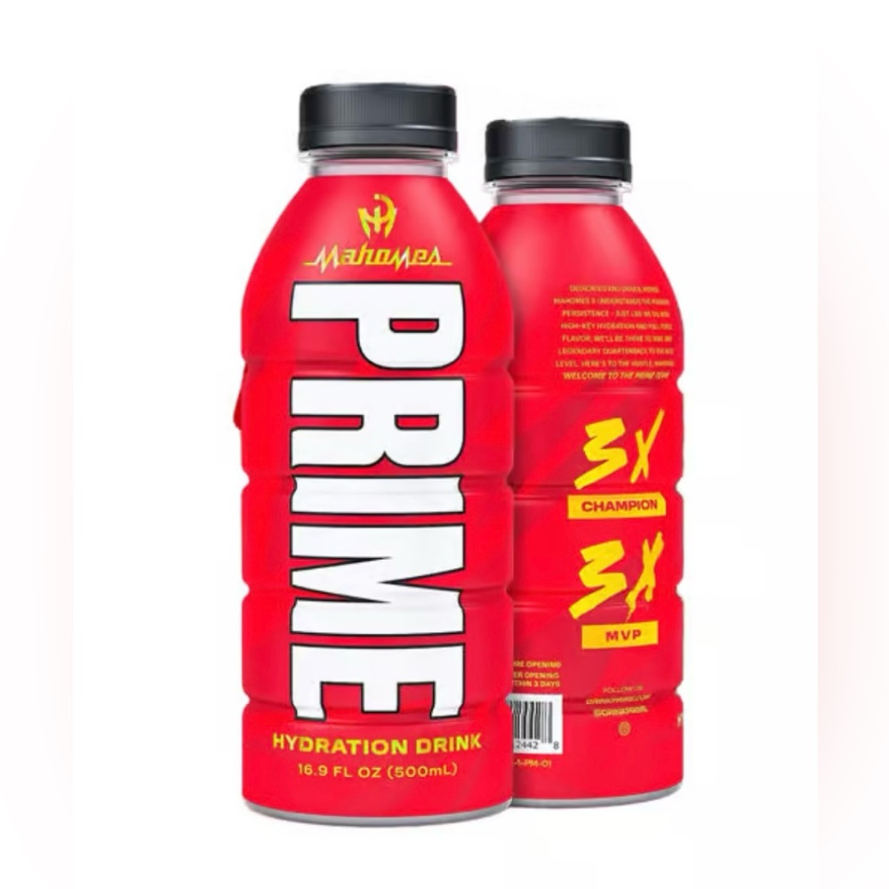 Exclusive rare prime Mahomes meta moon